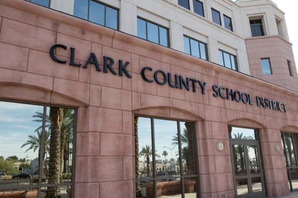 Nevada - Trường Trung Học Clark County School District - USA